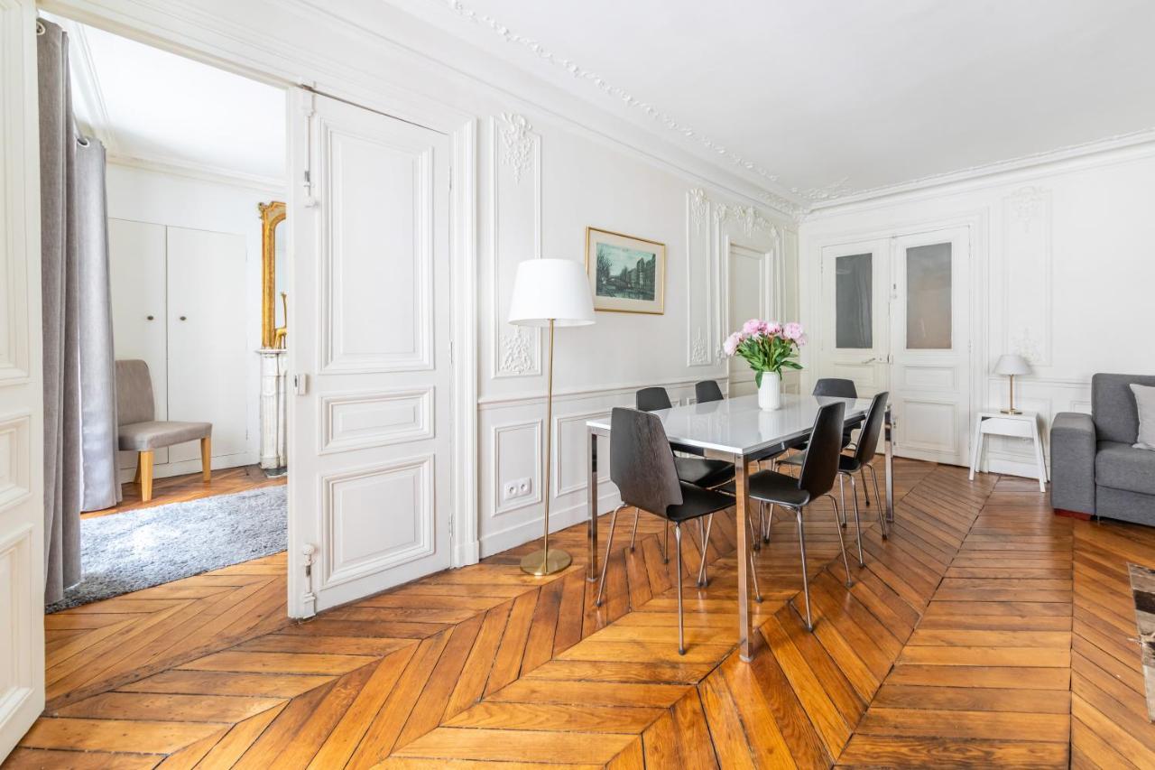 Appartements Bergere Paris Luaran gambar